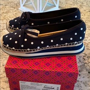 Tory Burch Navy Dot Sport Ballet size 10